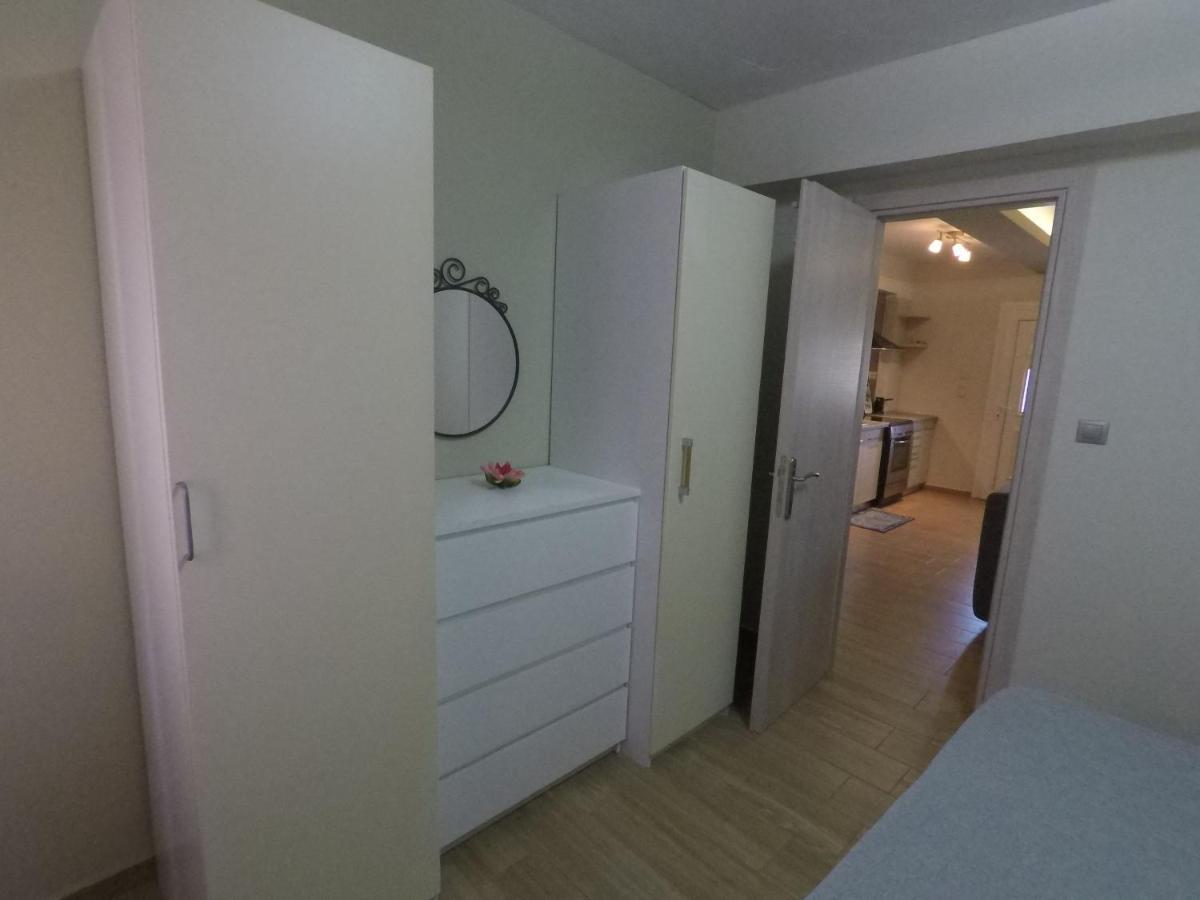 Ofrinio Central Apartments Exterior foto